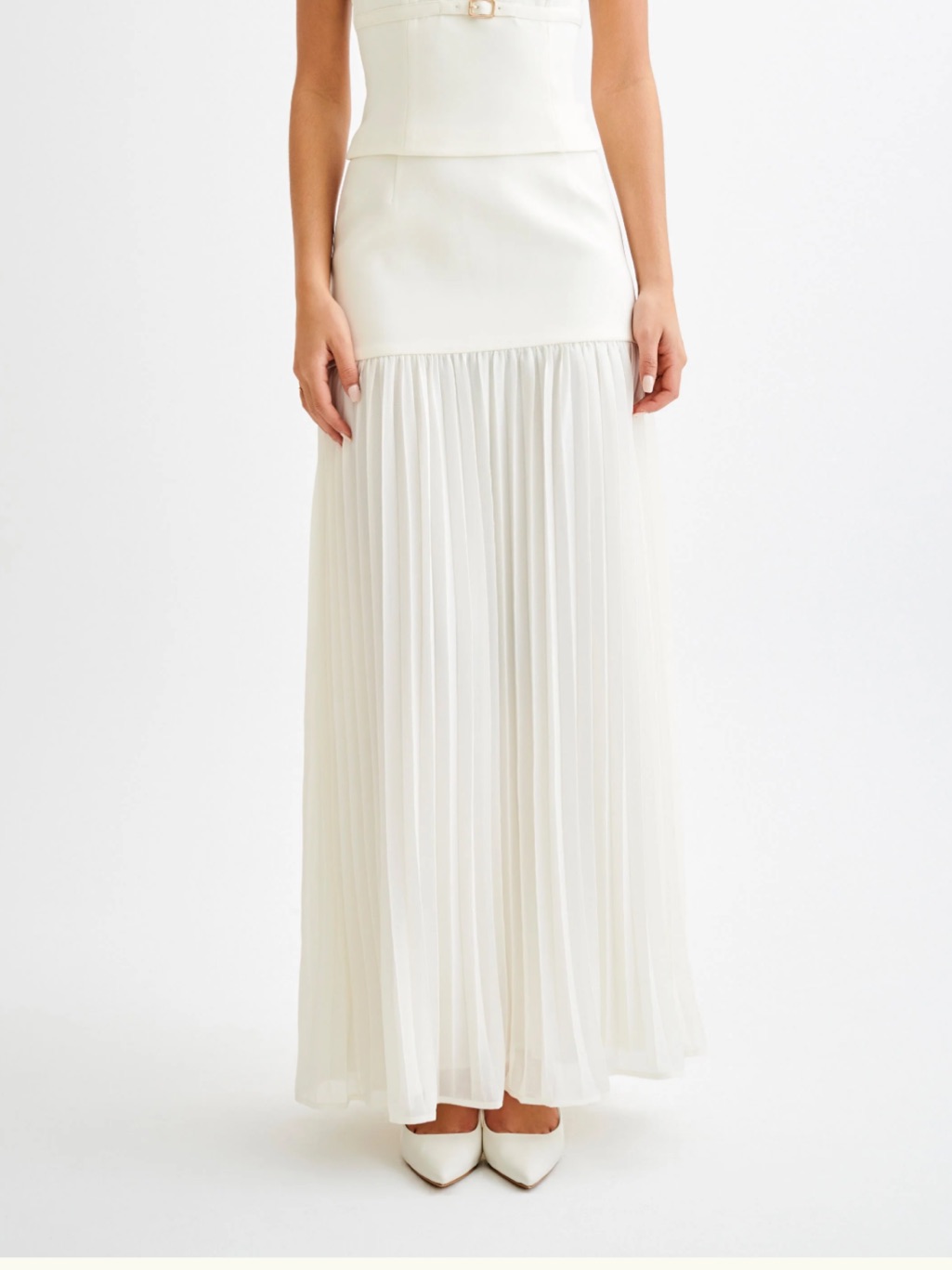 Meshki Jillian Pleated Maxi Skirt And Brigette Boatneck Longline Top (Ivory)